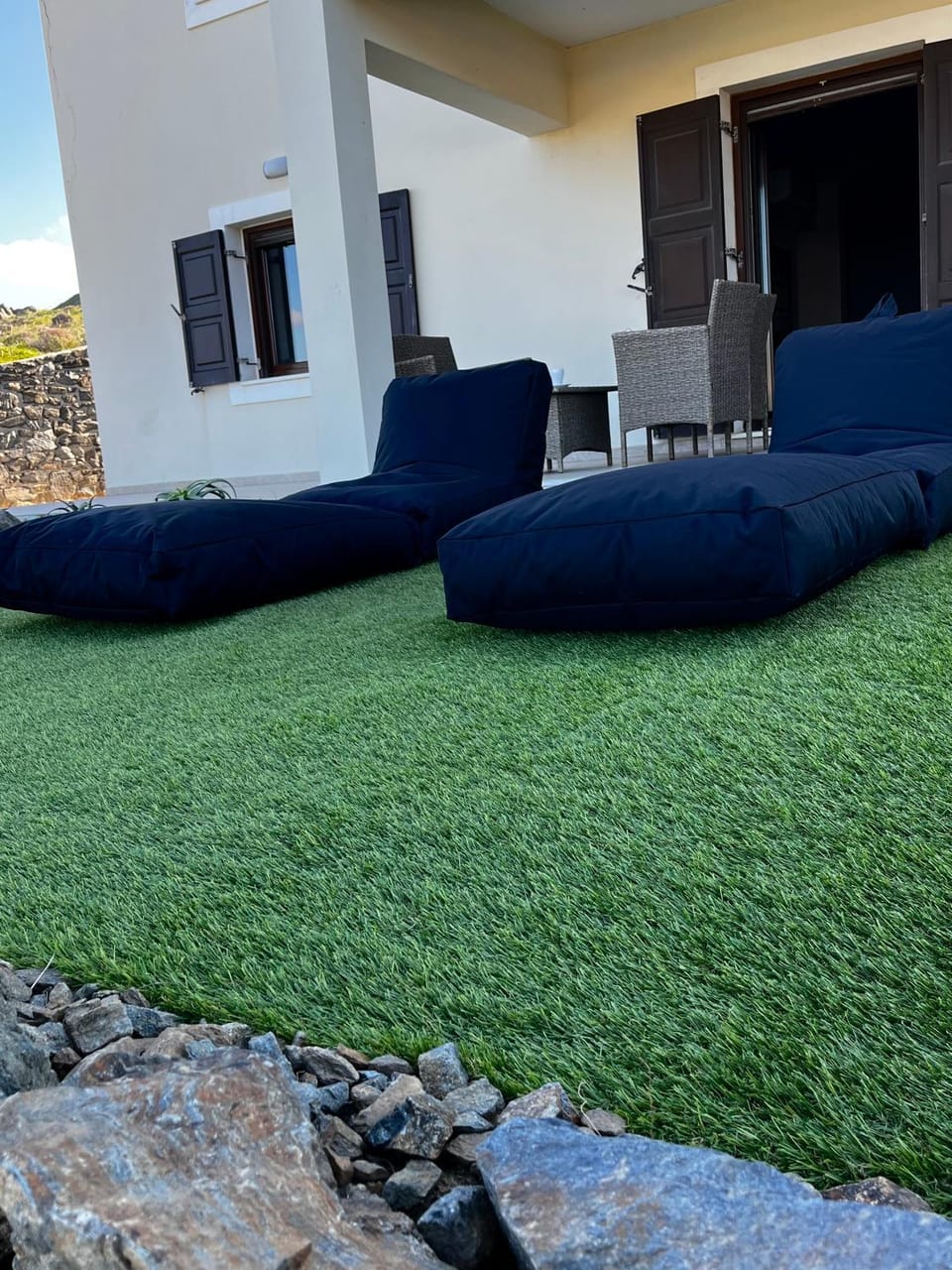 Property building, Day, Seating area, Garden view