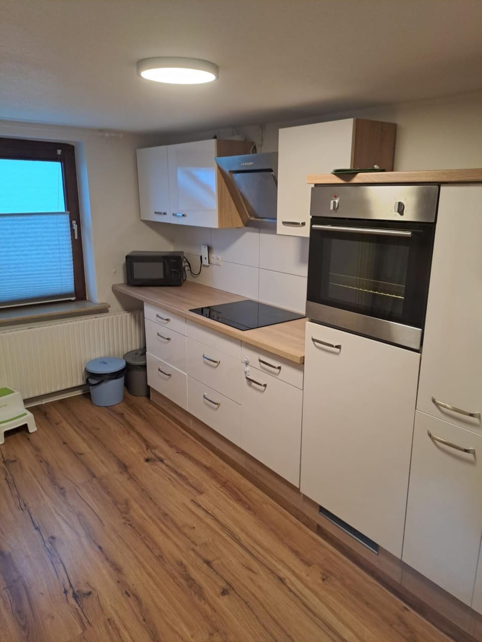 Kitchen or kitchenette, minibar, pet friendly, stove