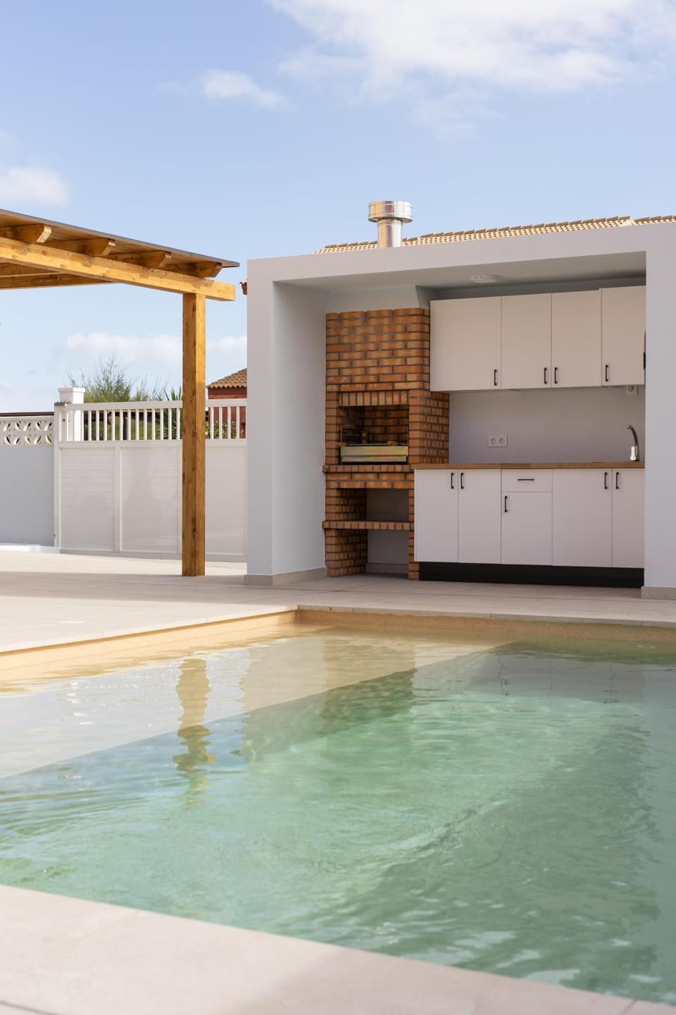 Day, Balcony/Terrace, Kitchen or kitchenette, Swimming pool, Swimming pool