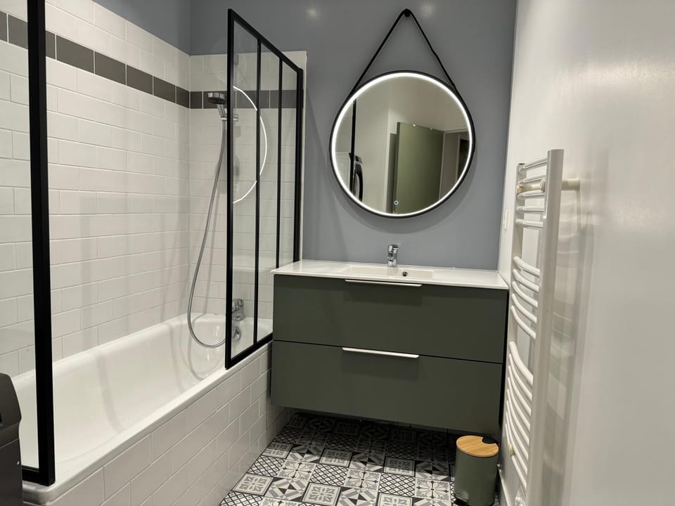 Shower, Bathroom, Bath