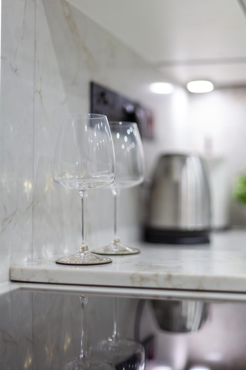Kitchen or kitchenette, Food and drinks, Drinks