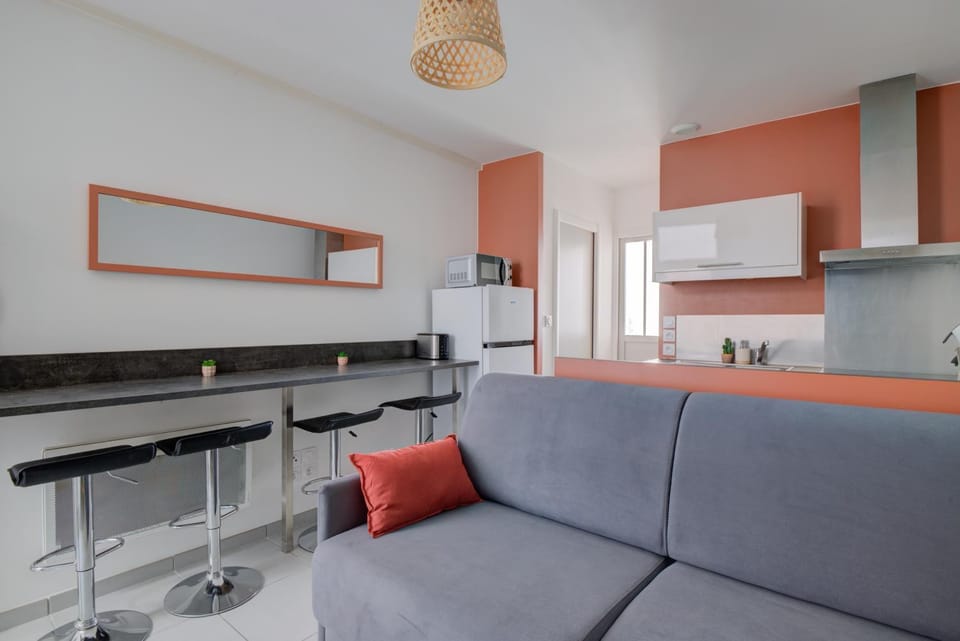 “Le Terracotta” Terrasse -Centre ville- Cosy Apartment in Bourgogne-Franche-Comté