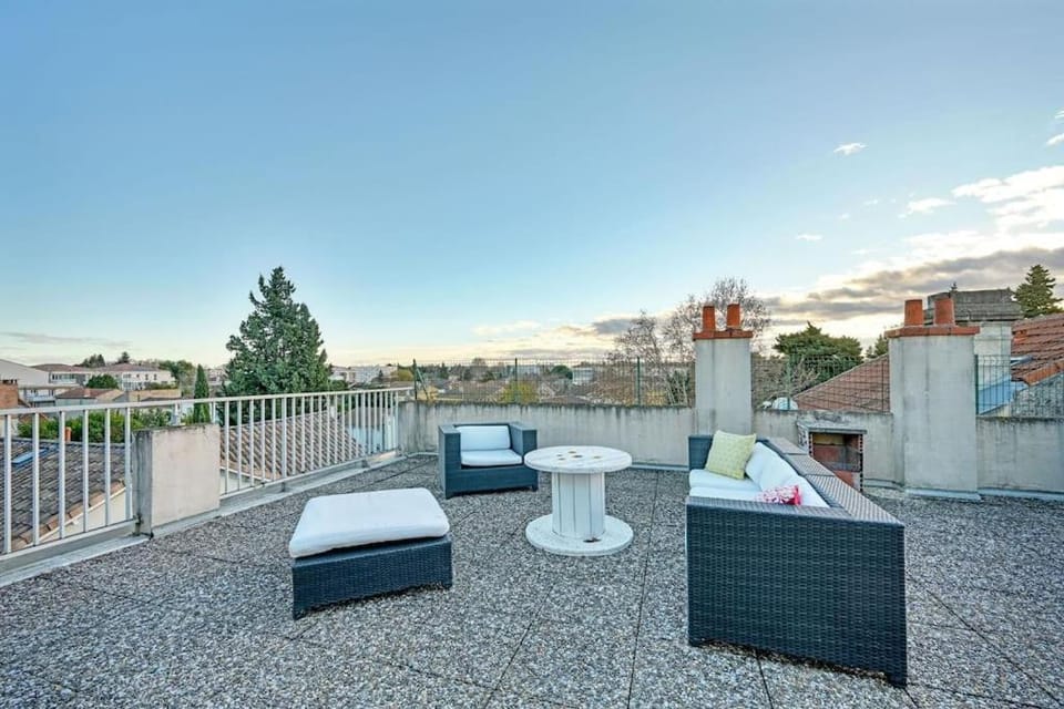 Patio, Day, Natural landscape, View (from property/room), Balcony/Terrace