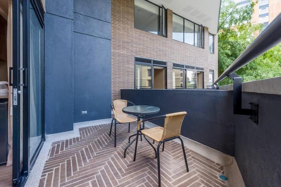 View (from property/room), Balcony/Terrace, Garden view