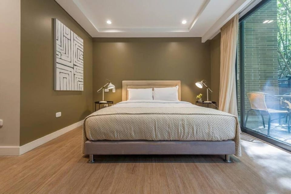 Bed, Balcony/Terrace, Photo of the whole room, Bedroom