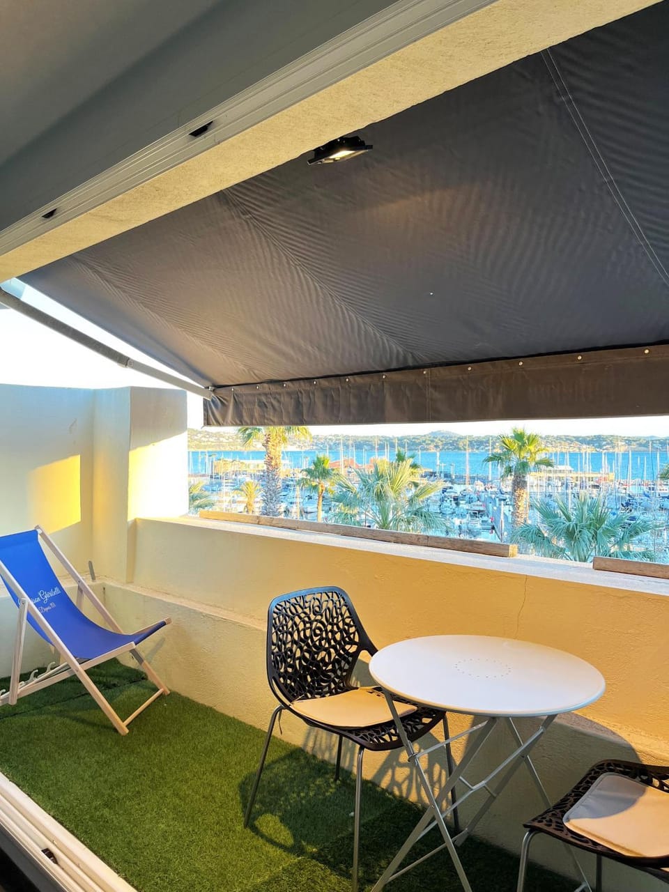 Patio, Day, View (from property/room), sunbed
