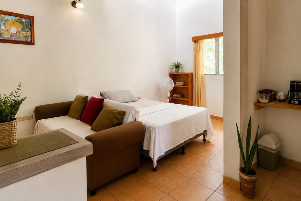 Estudio Privado, WiFi, A 7 min de Palmerola Apartment in Francisco Morazán Department