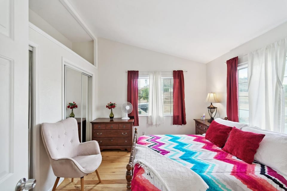 Paradise On Earth residence House in Lake Elsinore