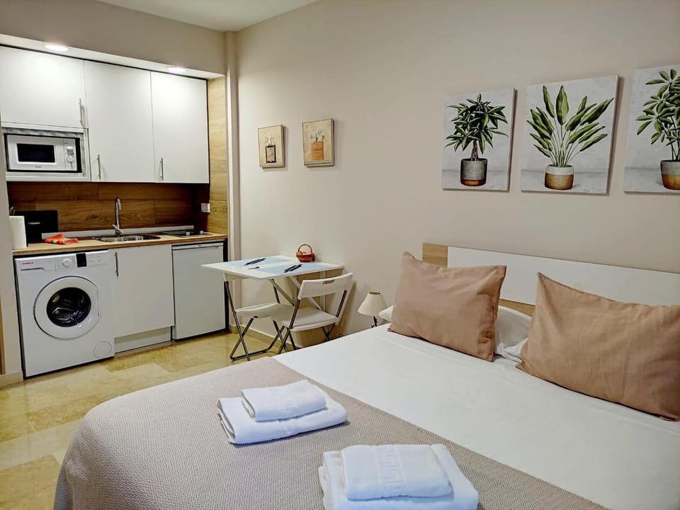 Triana Star Apartment in Seville