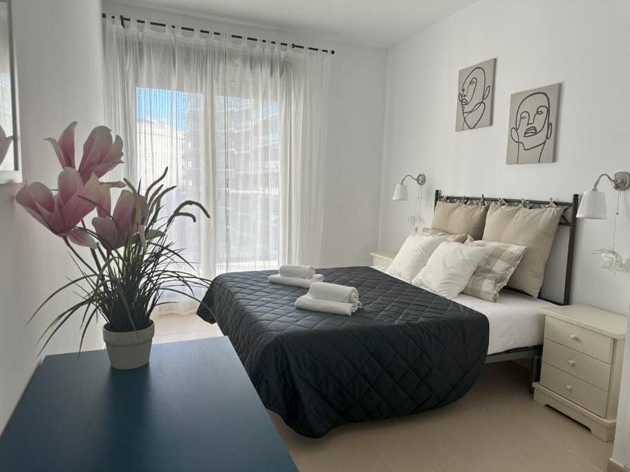 Bed, Bedroom