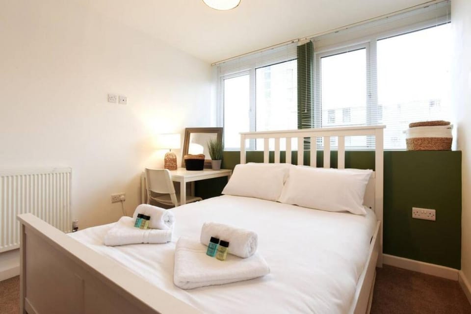 Air Maison - City Centre Flat - Great Access Apartment in Portsmouth