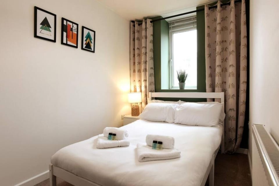 Air Maison - City Centre Flat - Great Access Apartment in Portsmouth