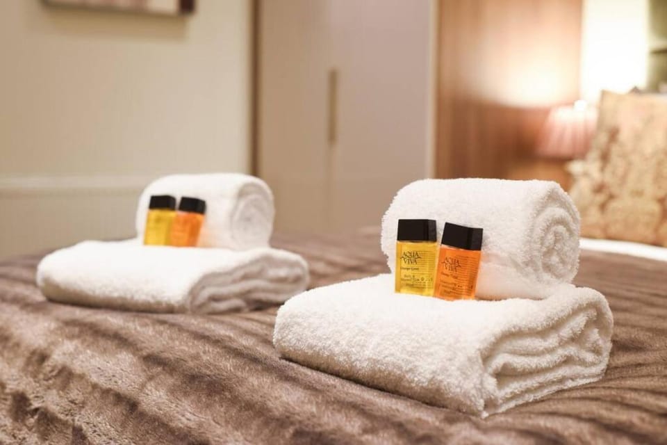 Air Maison - Secluded High End 2 Bedroom in Southsea FREE Parking House in Portsmouth