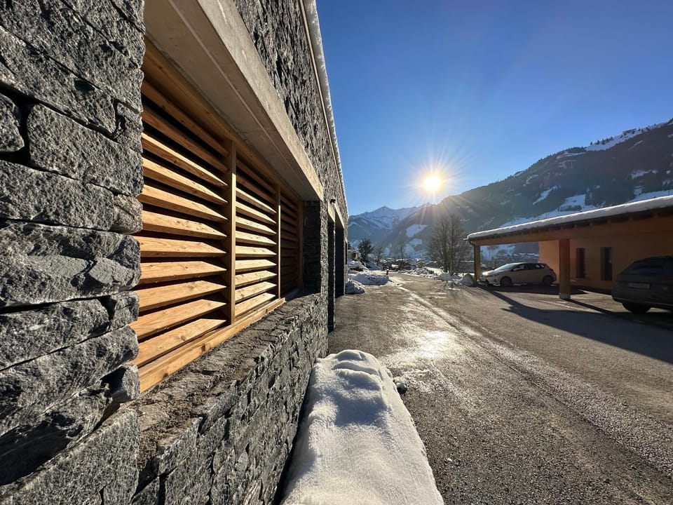 Property building, Day, Winter, Mountain view