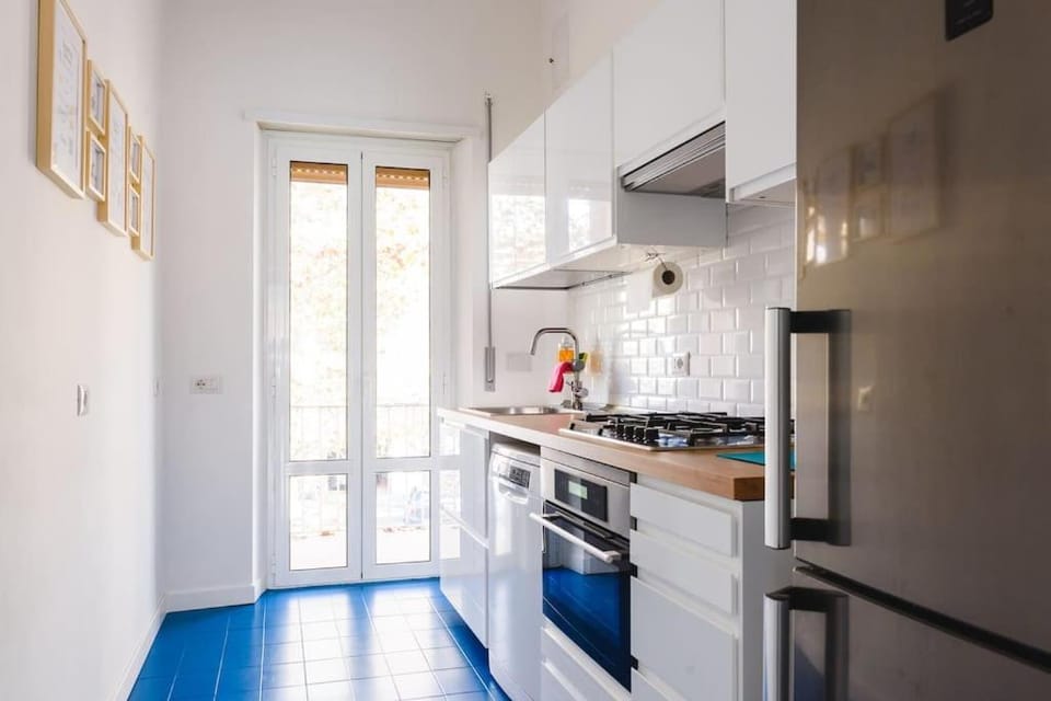Kitchen or kitchenette, dishwasher, minibar, pet friendly, stove