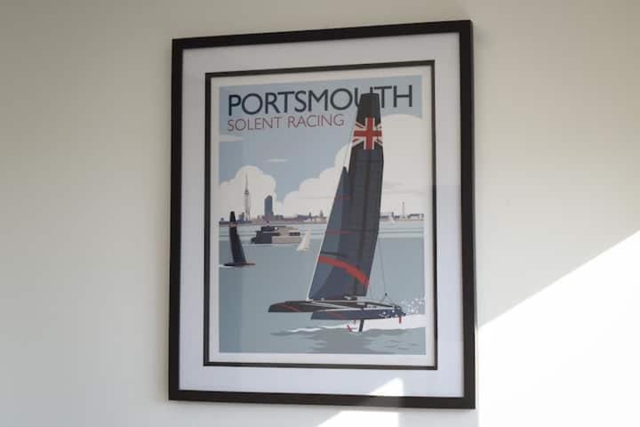 Breakfast With A View Free Parking and Water Access House in Fareham