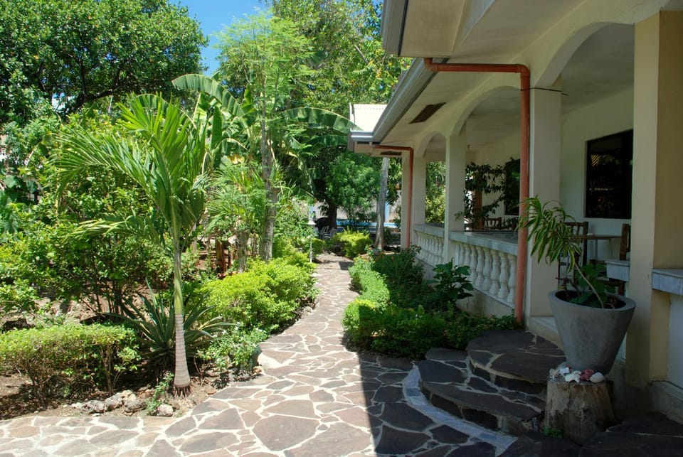 Garden, Decorative detail