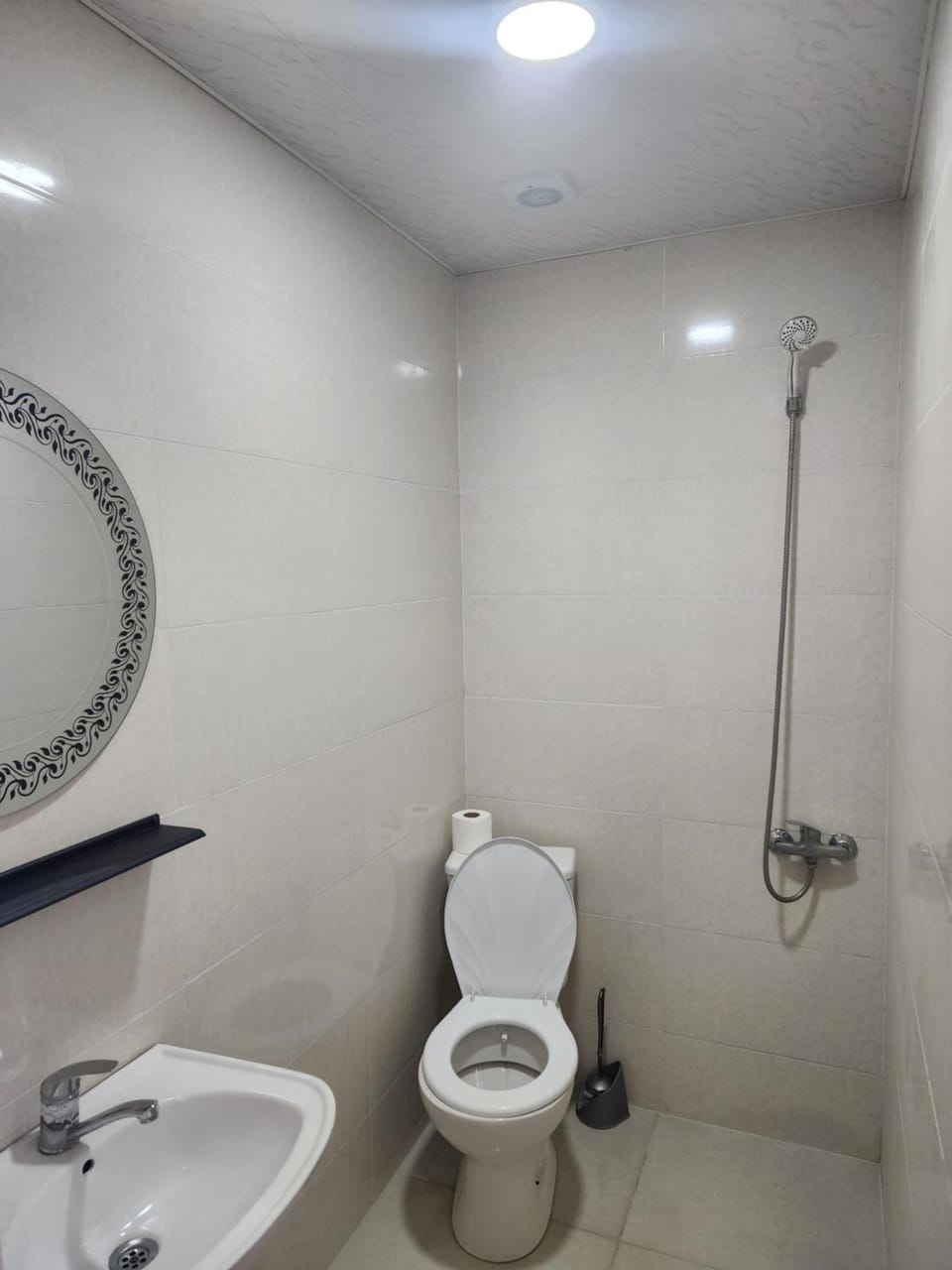 Vizitori Hotel Bed and Breakfast in Batumi