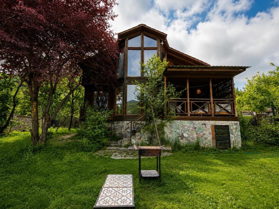 ❆cozy, 4 BR. Villa in Ananuri❆ Villa in Georgia