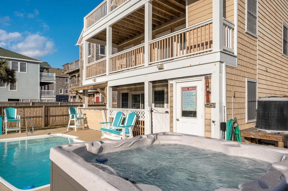 NH283 Pelican's Post House in Nags Head