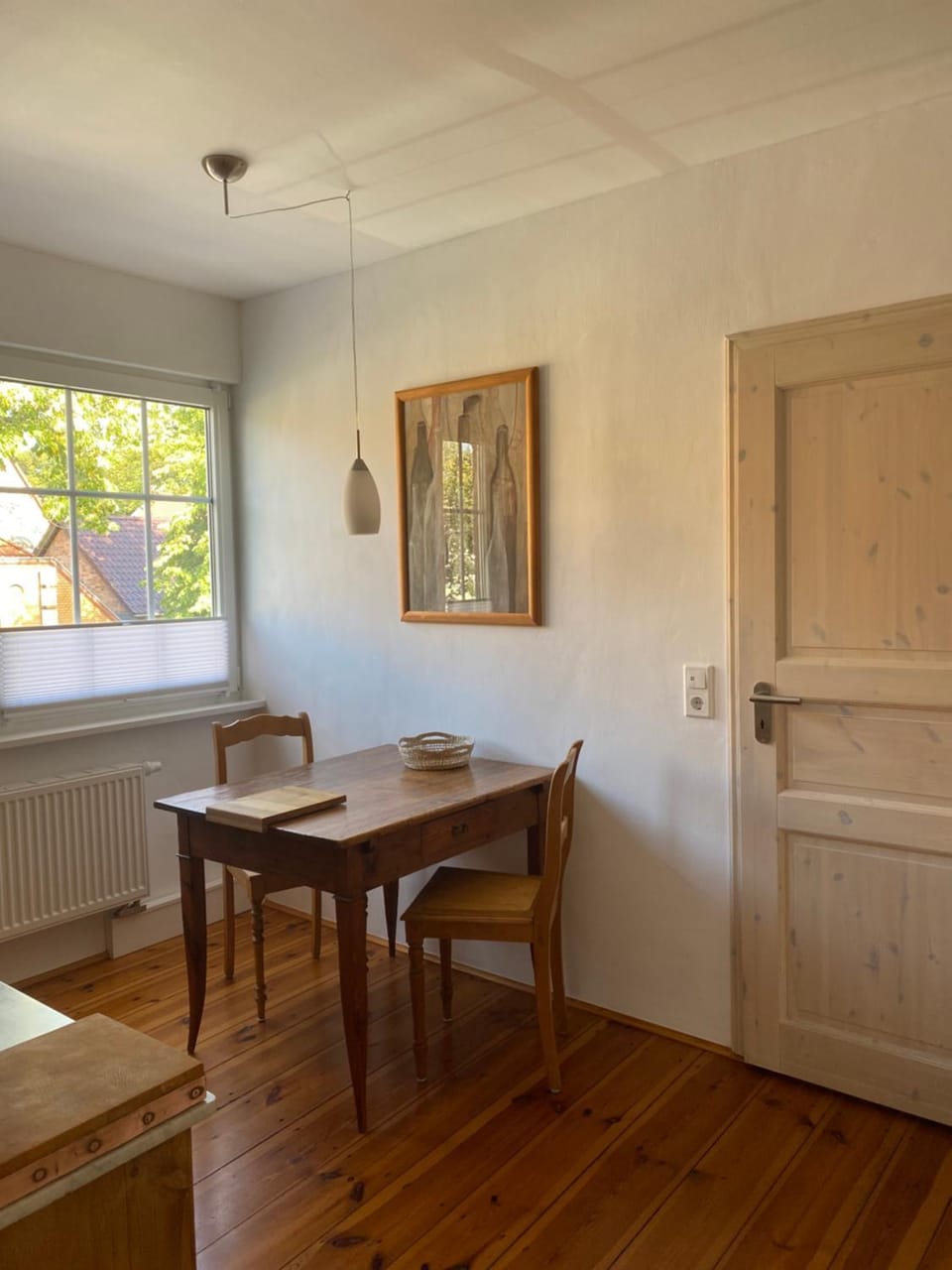 Dining area, kitchen