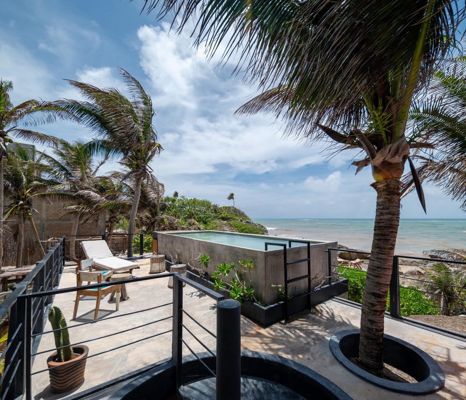 Sea view, Swimming pool