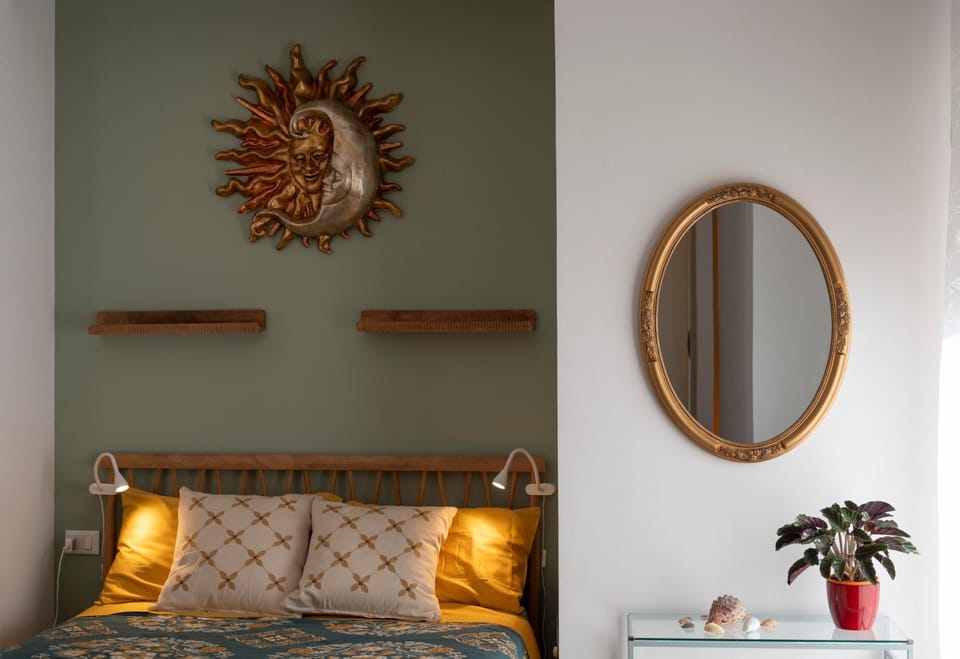 Decorative detail, Bedroom