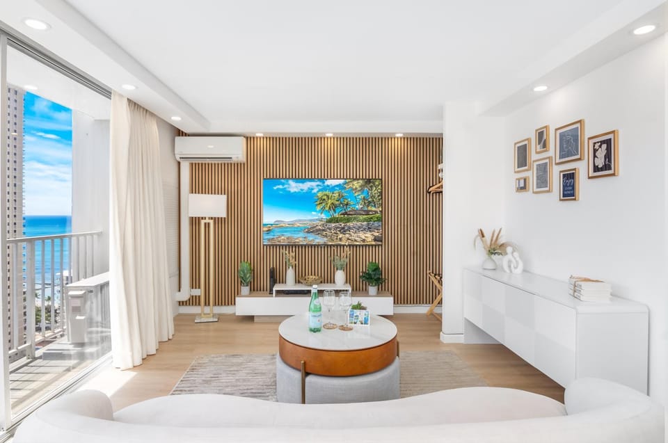 TV and multimedia, Living room, Photo of the whole room, air conditioner