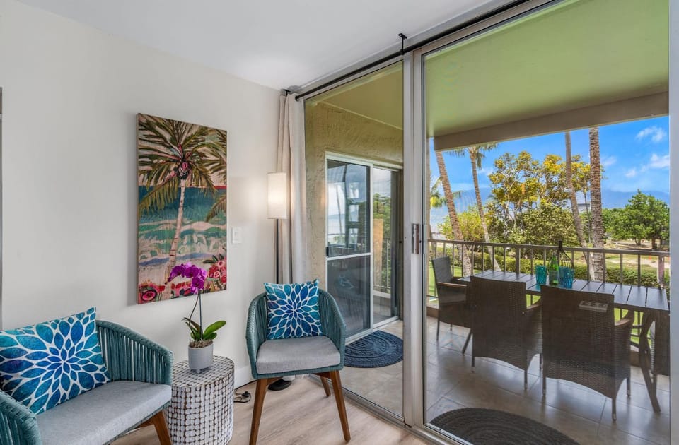 2 Bedroom 2 Bath Luxury Oceanfront Resort Vistas House in Kihei