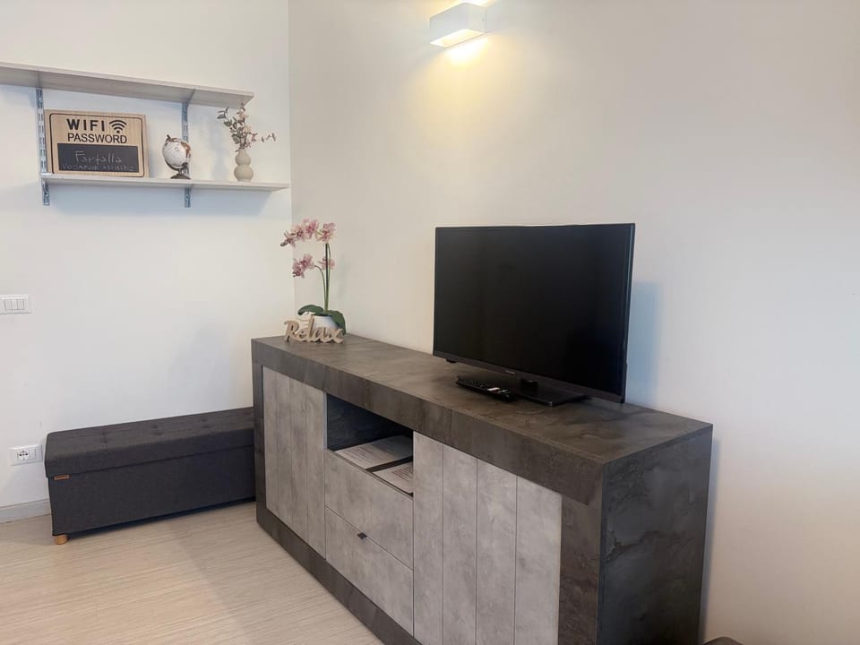 Loft moderno nel cuore del Centro Storico - spazioso & luminoso WiFi veloce- Tutto a piedi Apartment in Friuli-Venezia Giulia