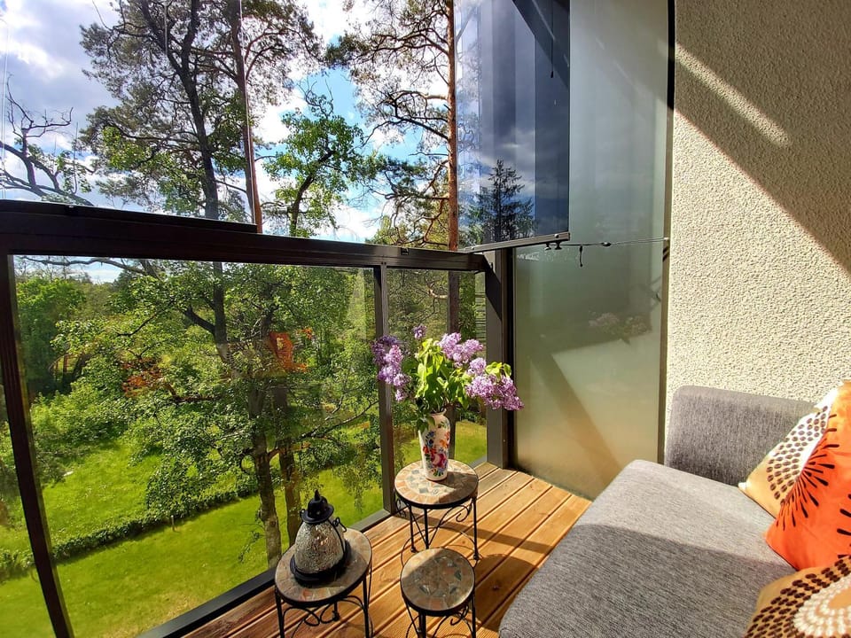 Balcony/Terrace, Garden view