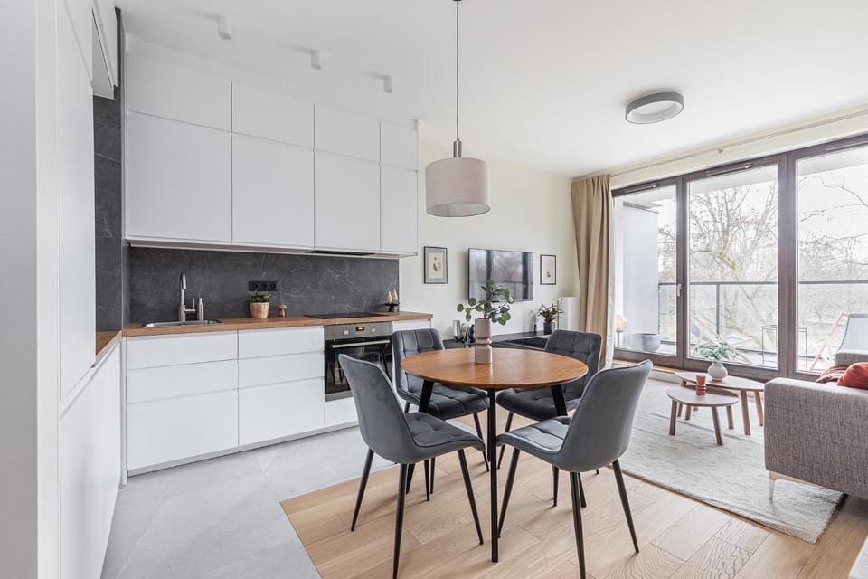 Living room, minibar, stove