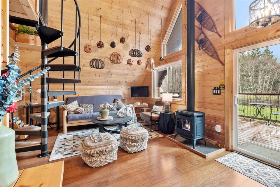 Perch - Boho Getaway House in Washington