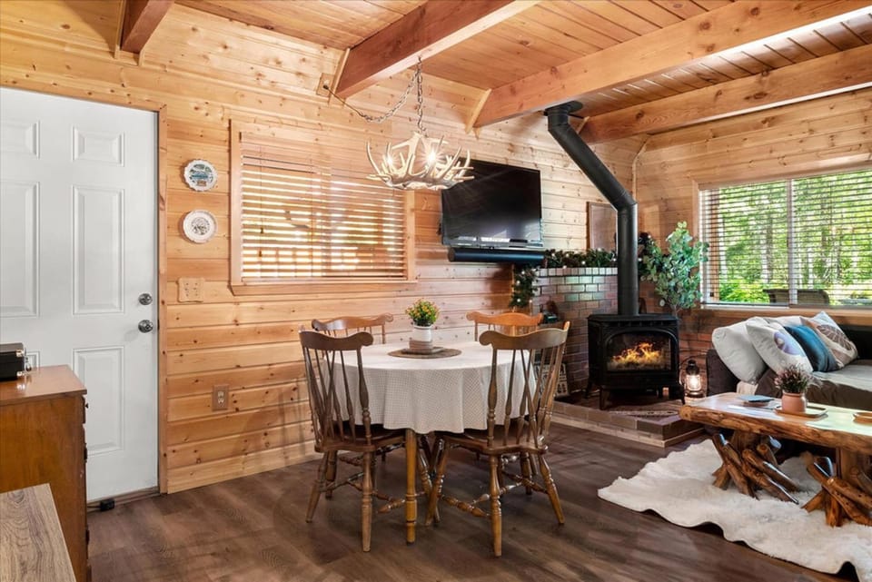 Perch - Antler House House in Washington