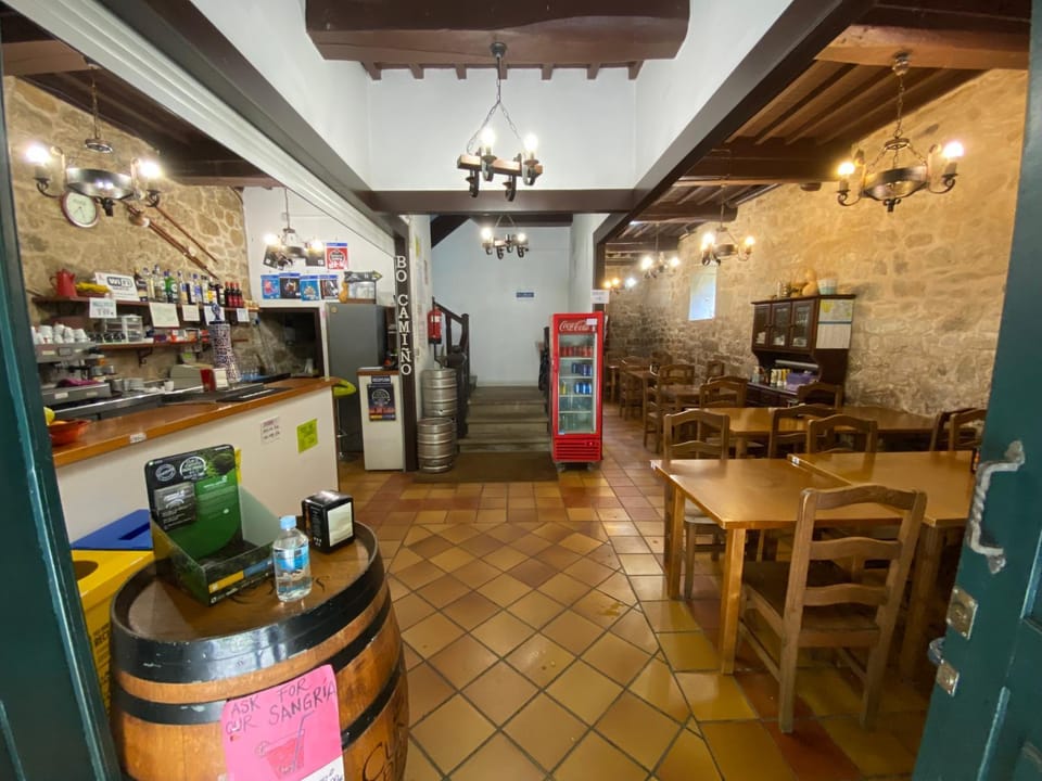 Lobby or reception, Lounge or bar, locker