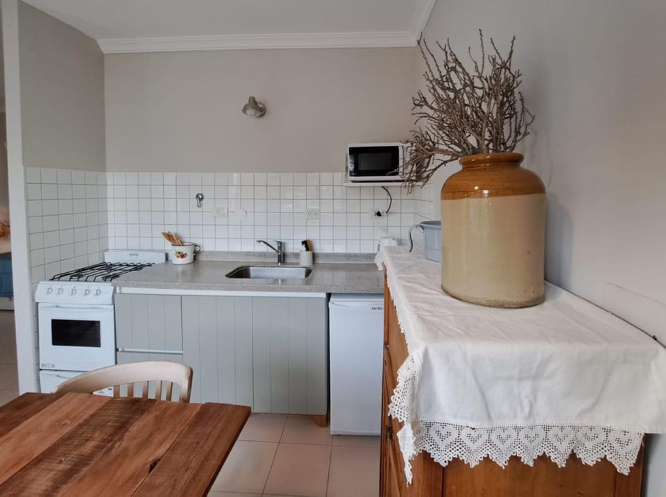 Kitchen or kitchenette, minibar, pet friendly