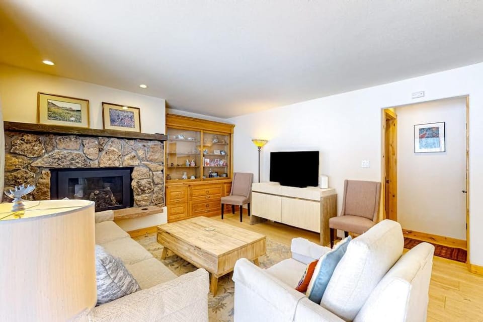 Meadow Memories Apartment in Vail
