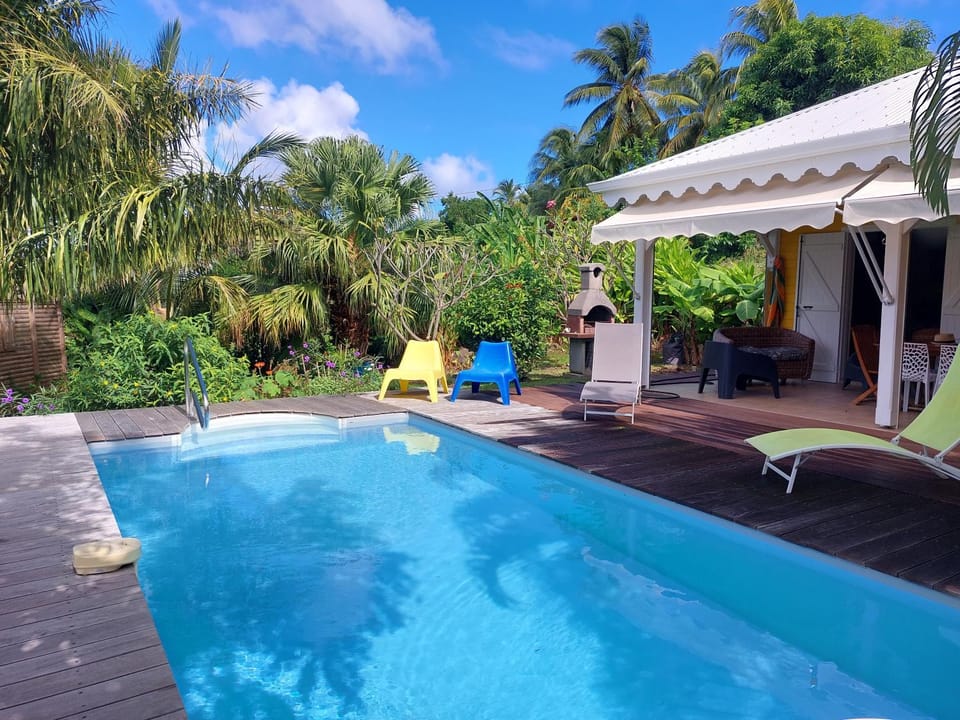 Garden, Swimming pool