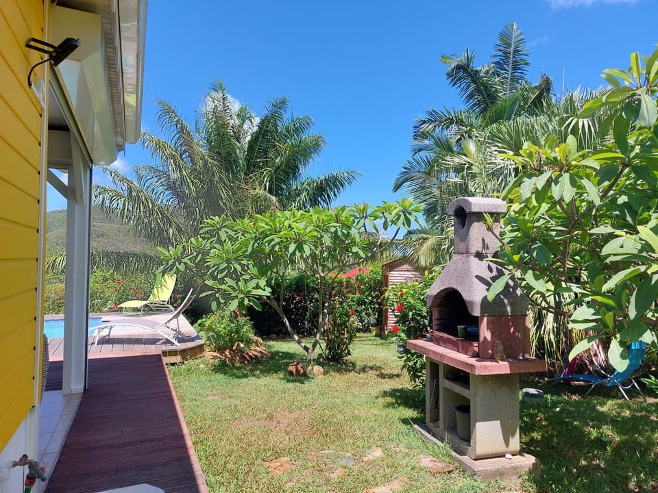 BBQ facilities, Garden