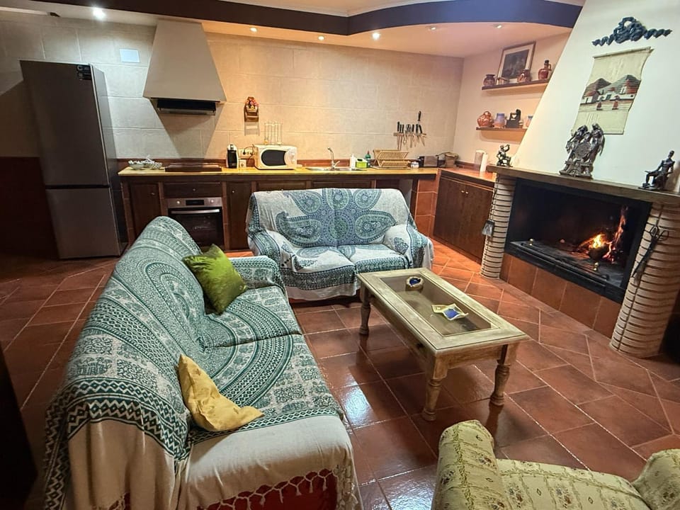 fireplace, kitchen