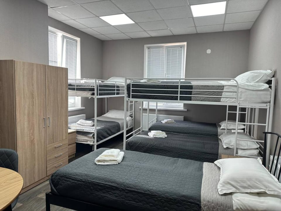 Bed, Seating area, bunk bed