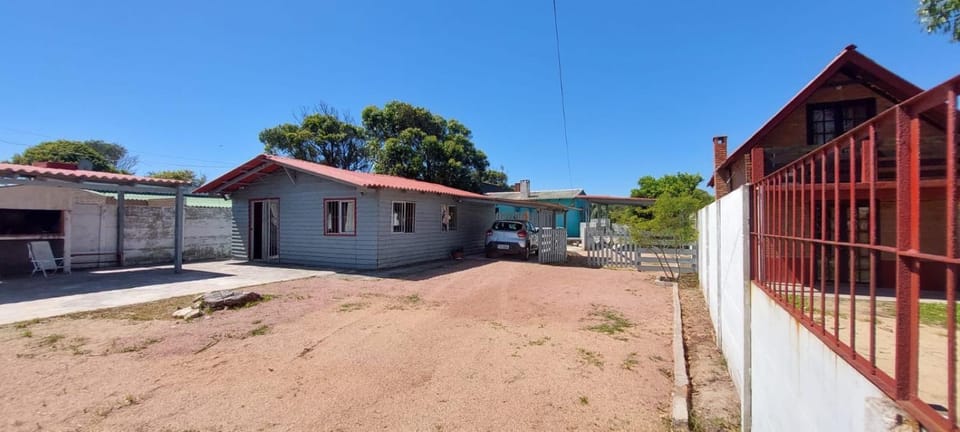 Günay - Barra del Chuy House in Rocha Department, Uruguay