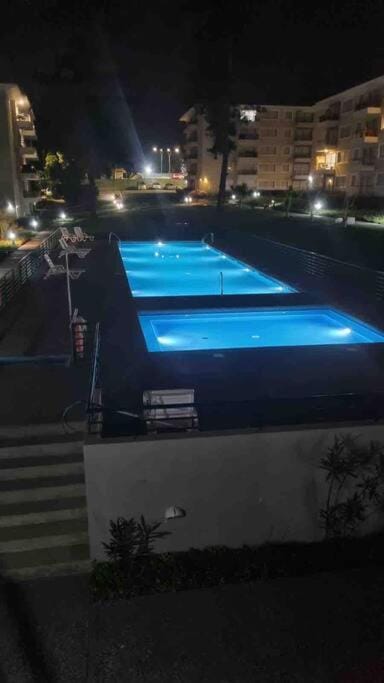 Night, Pool view