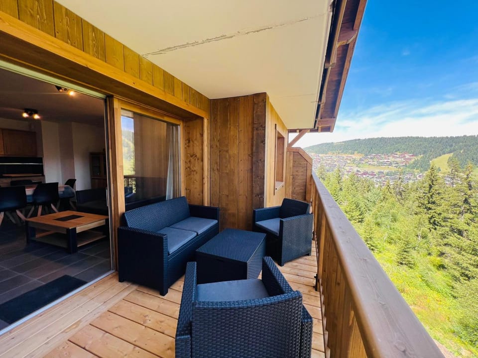 Appartement neuf 3 pièces aux Saisies, 6 pers, parking inclus - FR-1-293-388 Apartment in Villard-sur-Doron