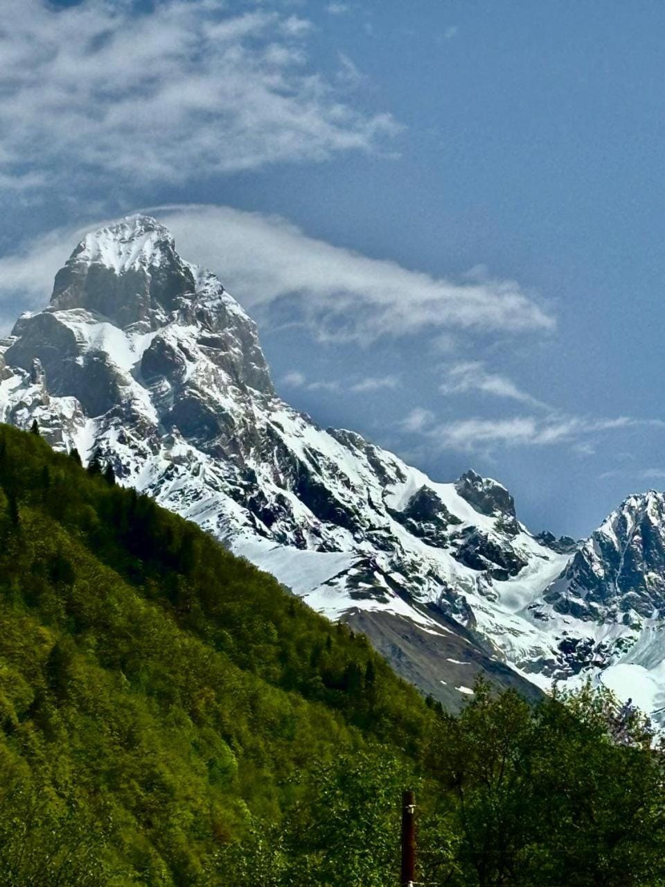 Nearby landmark, Mountain view