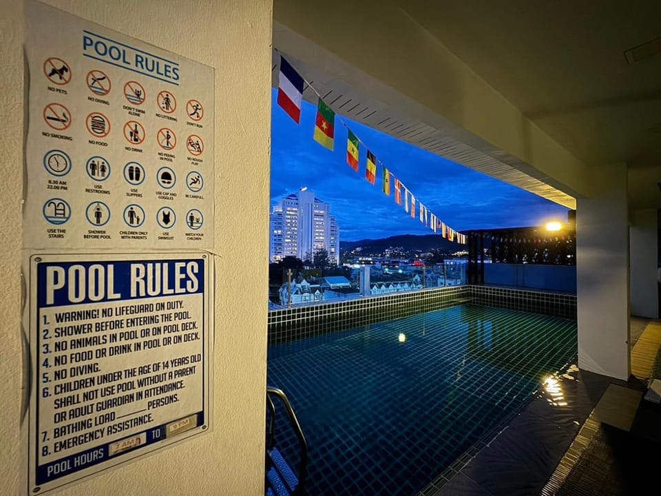Swimming pool