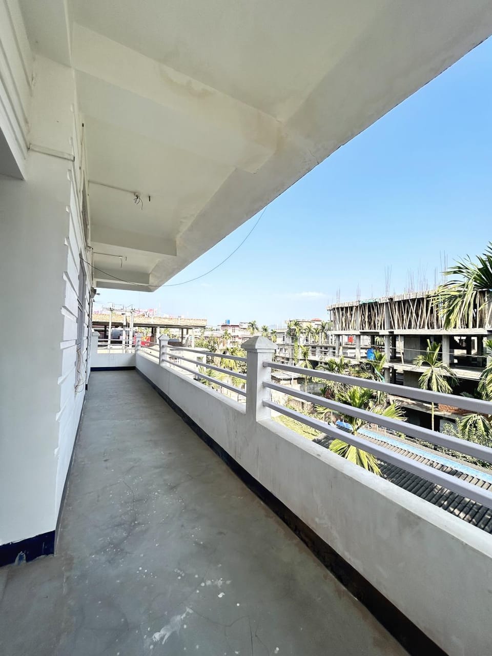 Property building, Day, View (from property/room), Balcony/Terrace