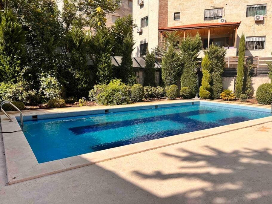 Modern Sunny 2 BR apartment, with pool and big yard Apartment in Africa