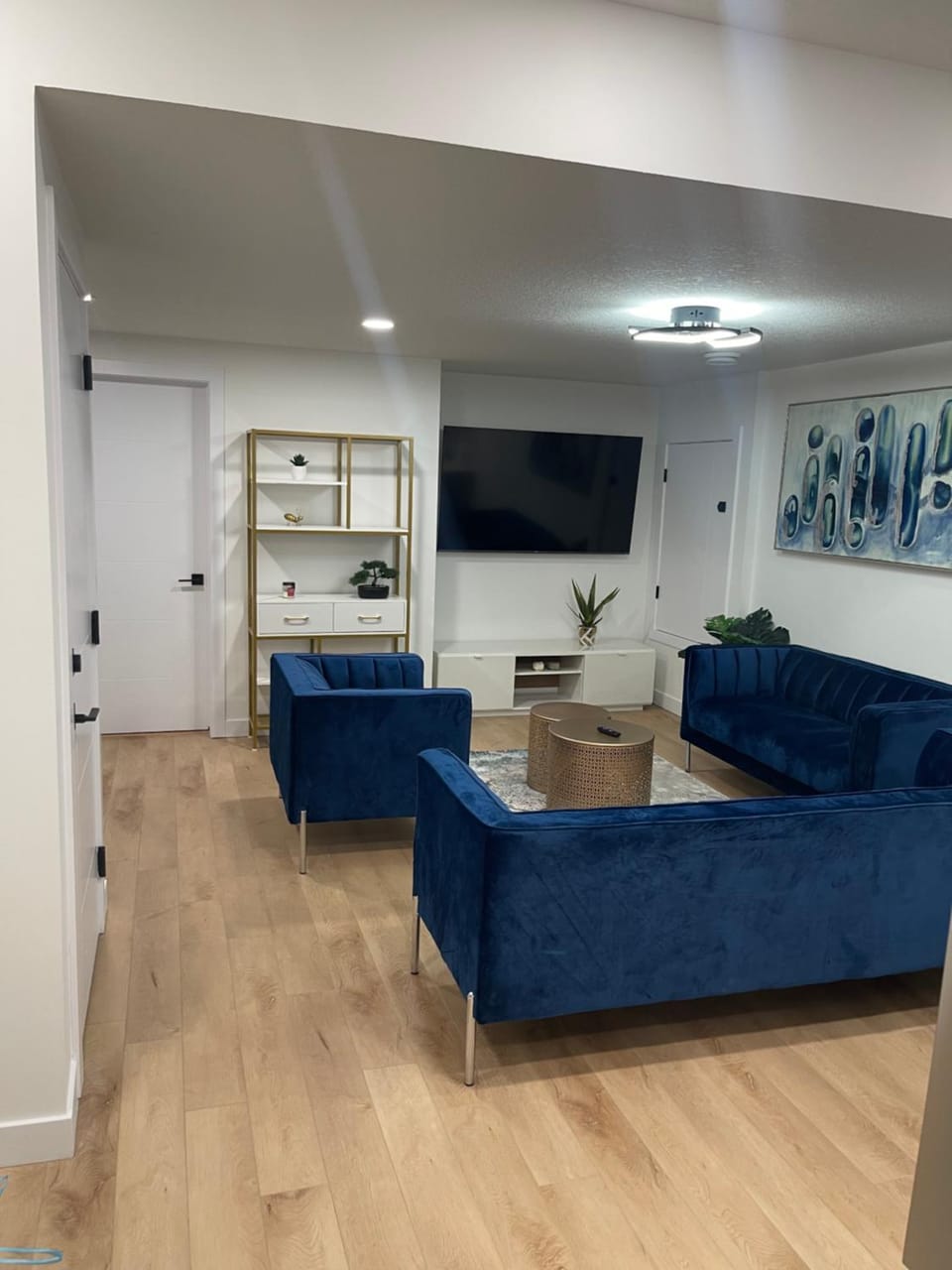 TV and multimedia, Living room, Seating area