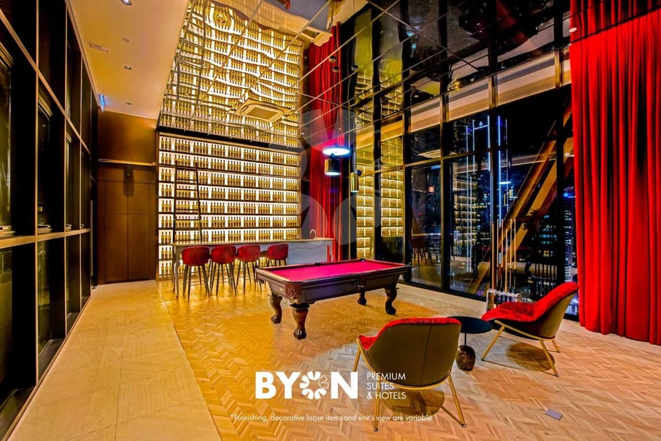 Lounge or bar